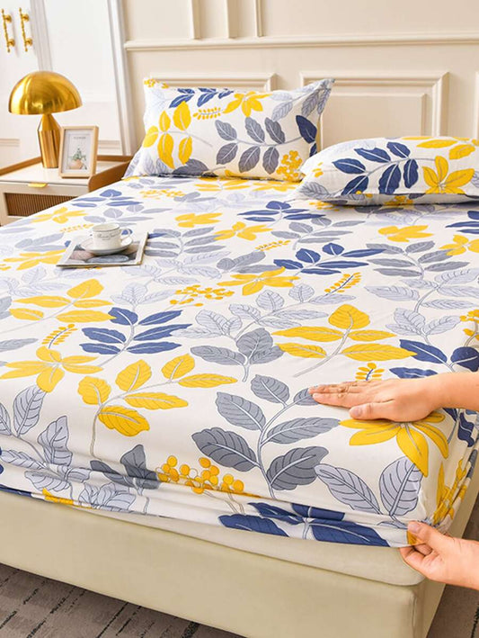 Vibrant Leaf Print Bedsheet for a Fresh Morning Vibe